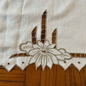 Vintage White Linen Square Tablecloth Hand Embroidered Floral Cutwork 32x32